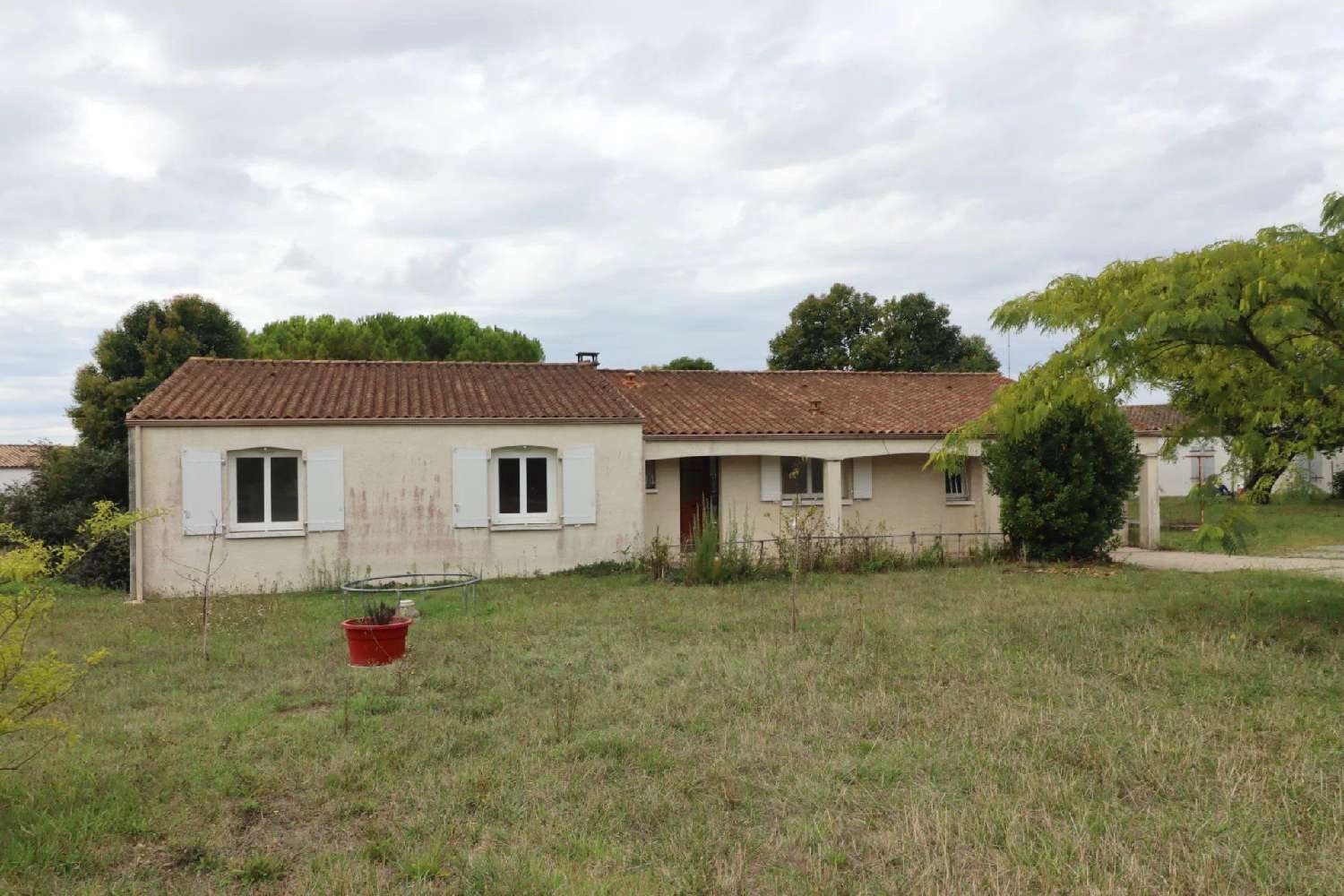  te koop huis Sémussac Charente-Maritime 1