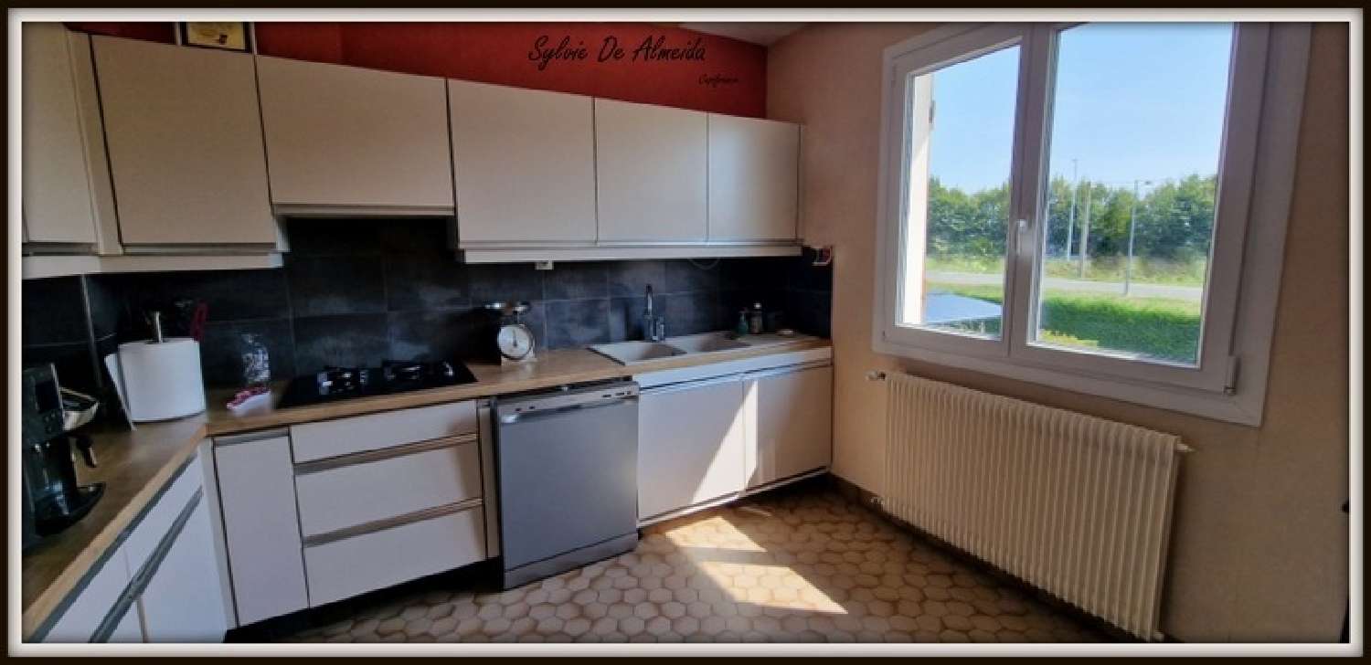  for sale house Sennecé-lès-Mâcon Saône-et-Loire 4