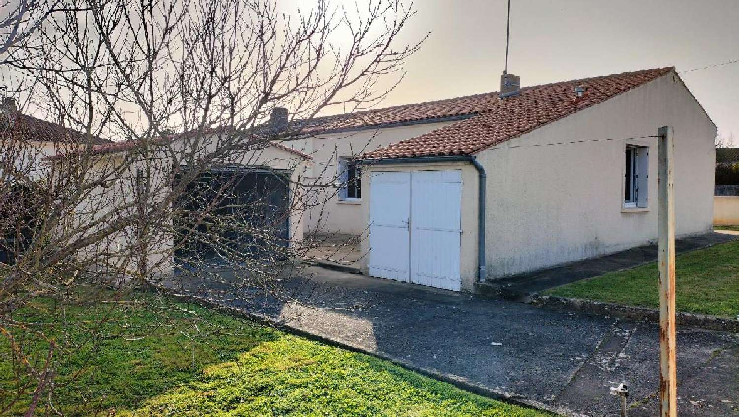  for sale house Surgères Charente-Maritime 2