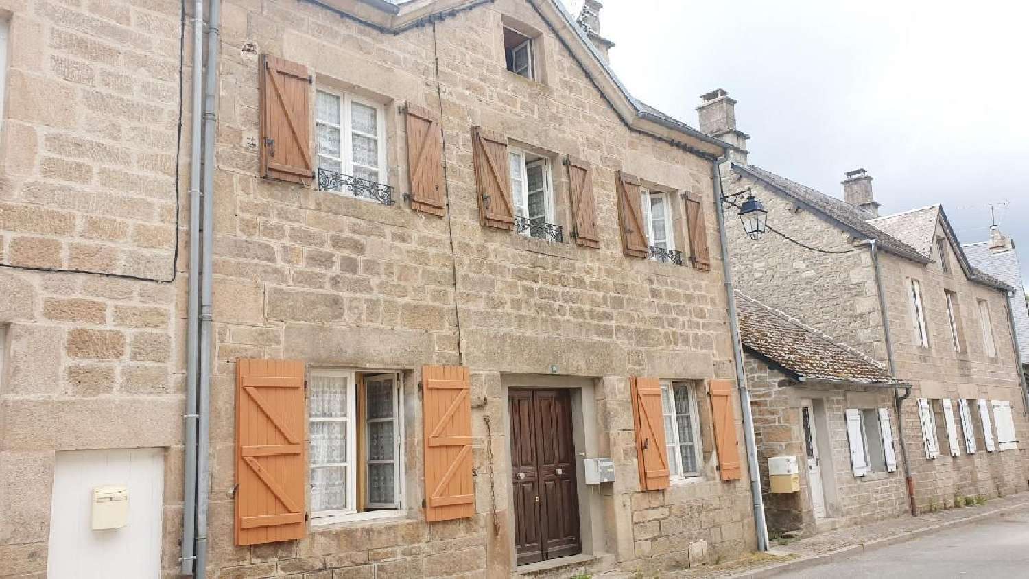  te koop huis Tarnac Corrèze 1