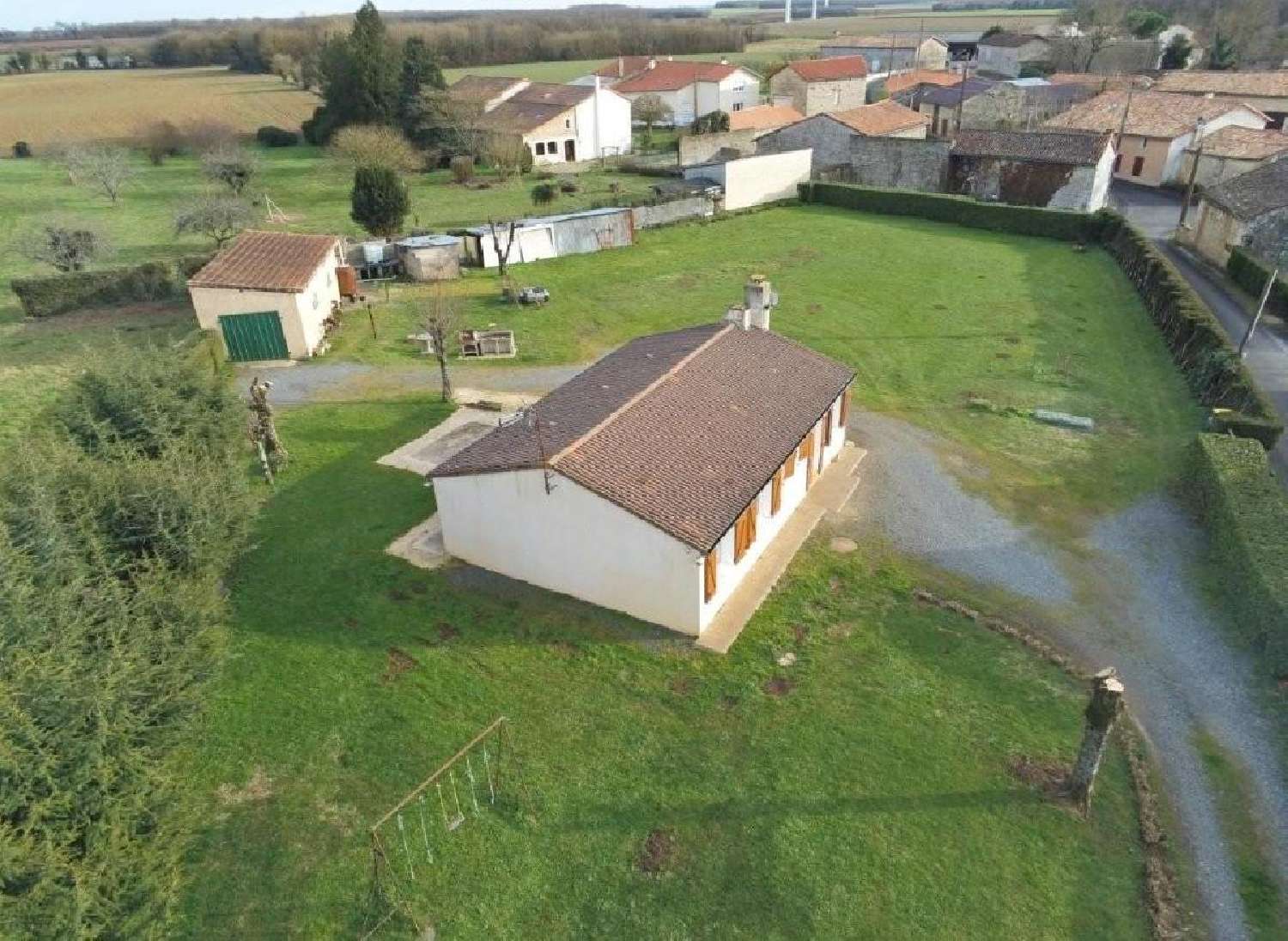  à vendre maison Theil-Rabier Charente 3