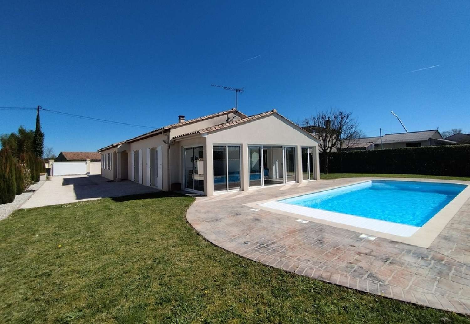  te koop huis Vars Charente 1