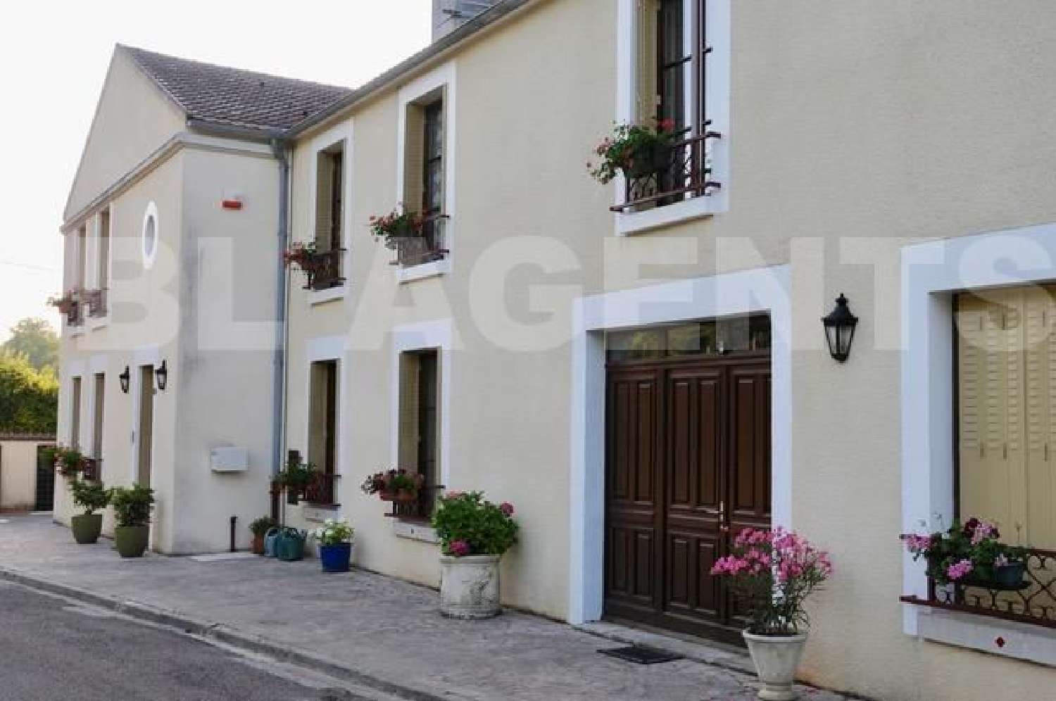  te koop huis Vézelay Yonne 1