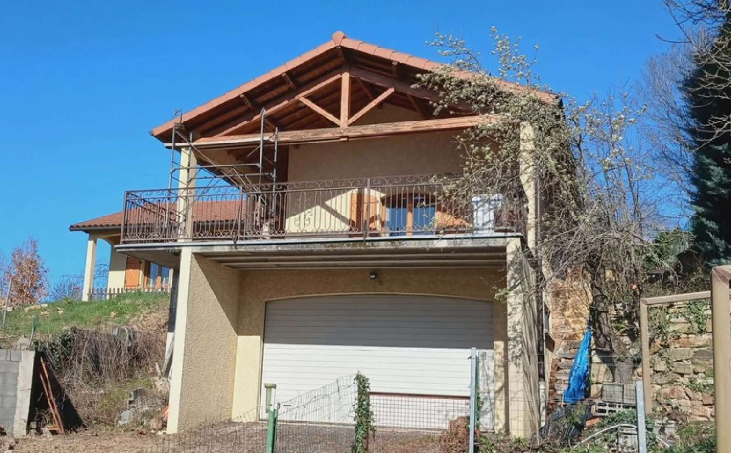  for sale house Vic-le-Comte Puy-de-Dôme 2