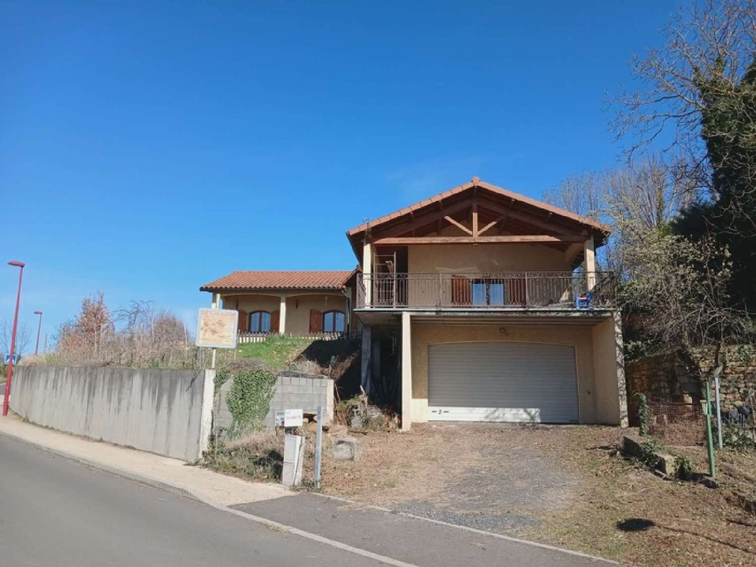  for sale house Vic-le-Comte Puy-de-Dôme 3