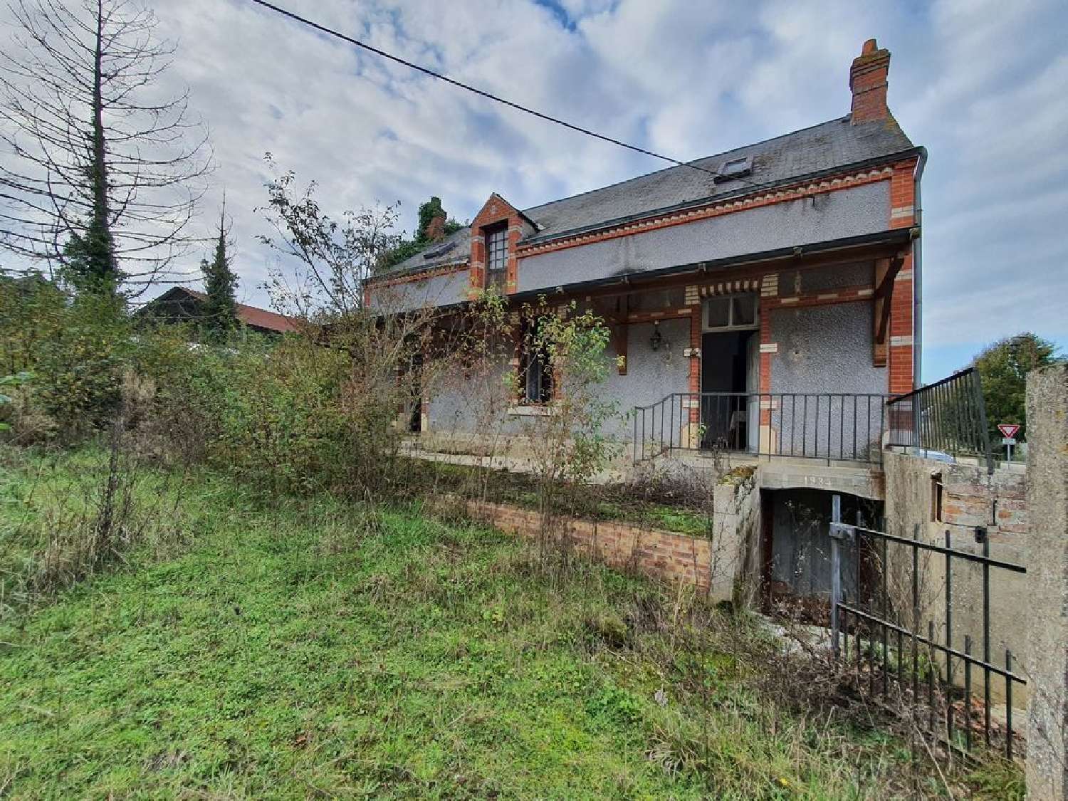  for sale house Vierzon Cher 1