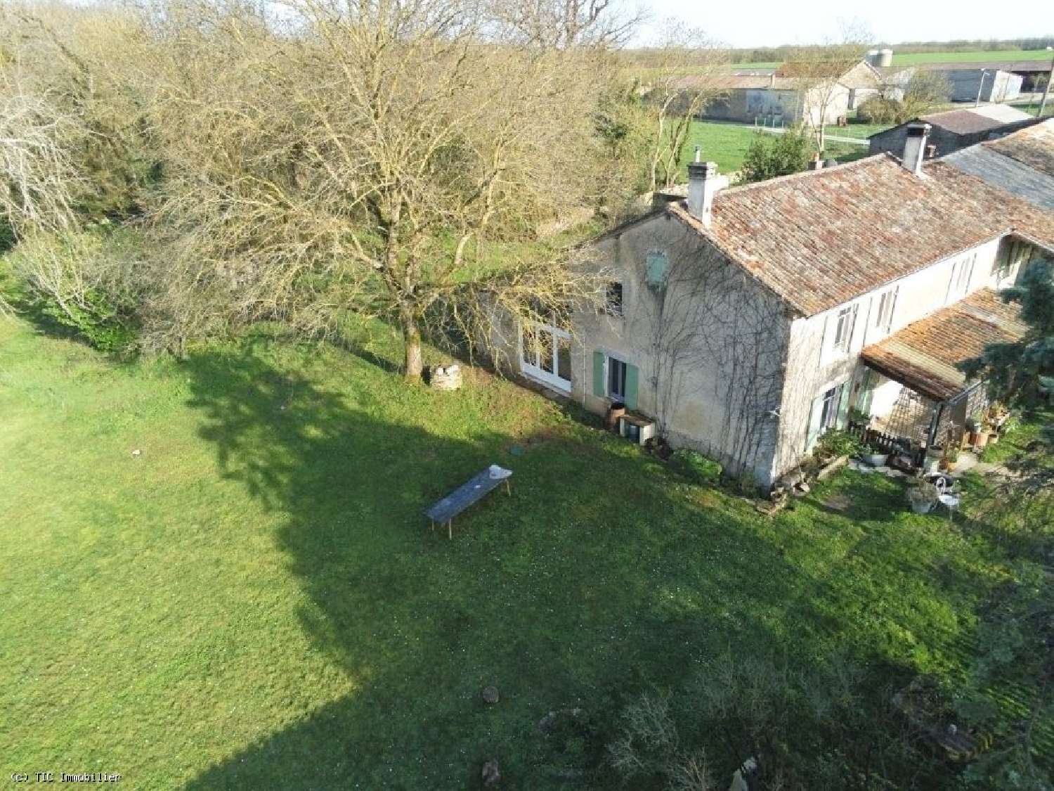  à vendre maison Villefagnan Charente 2