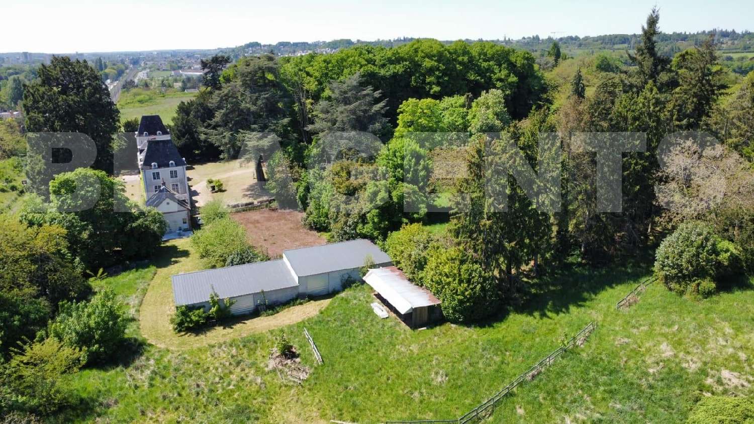 à vendre maison Yvré-l'Évêque Sarthe 1