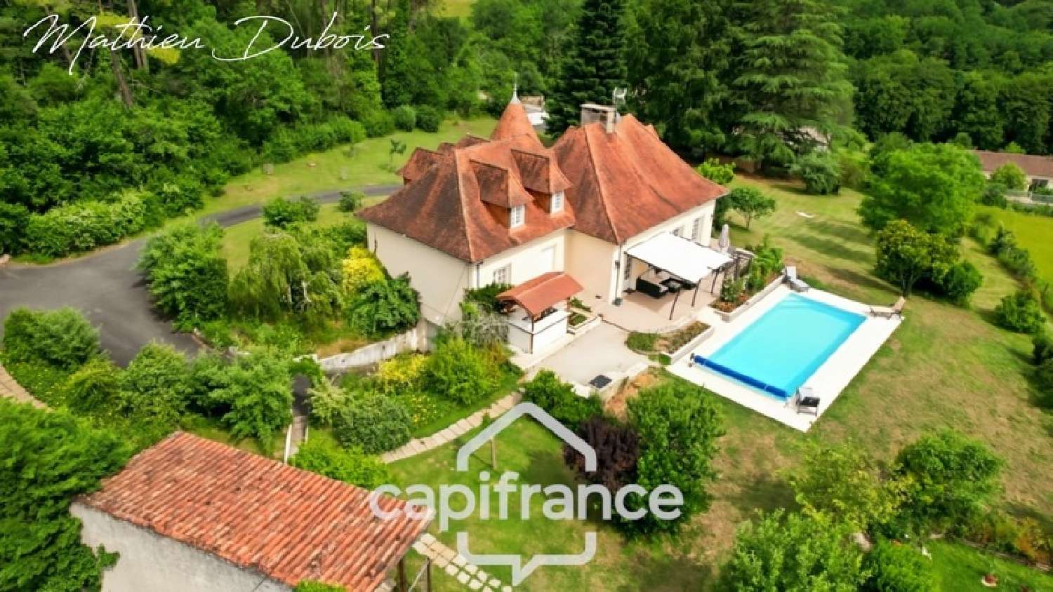  à vendre maison bourgeoise Atur Dordogne 1