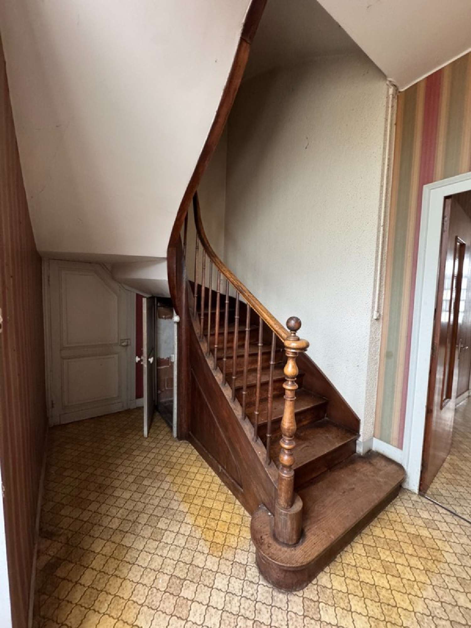 te koop herenhuis Sorges Dordogne 8