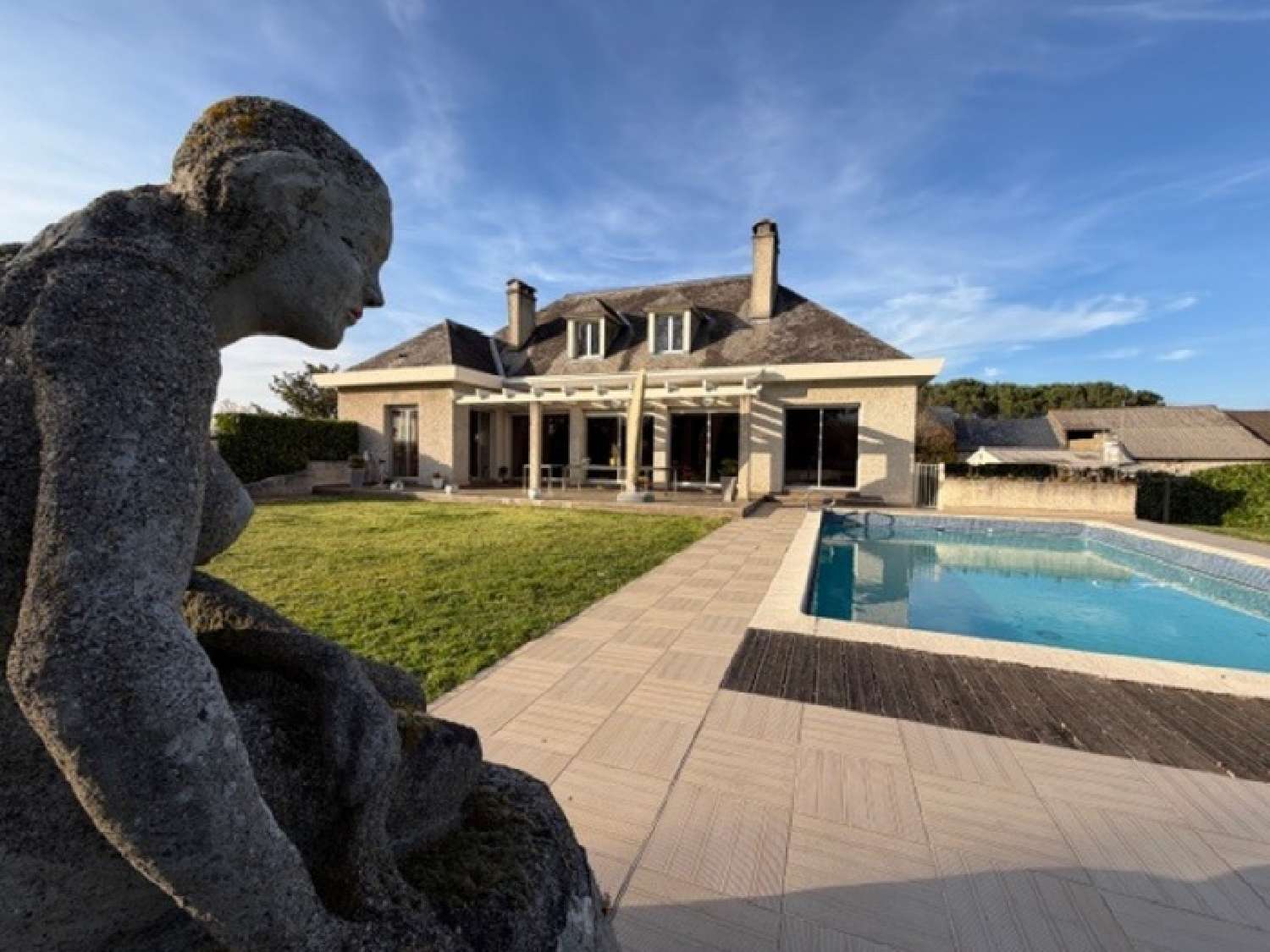 te koop herenhuis Tarbes Hautes-Pyrénées 1