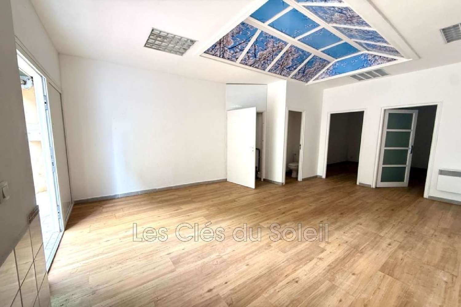  à vendre bureau Hyères Var 1