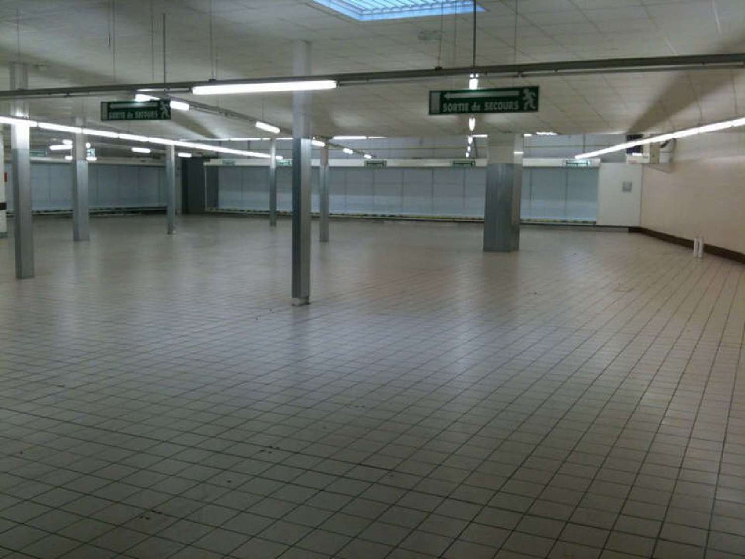  for sale office Ifs Calvados 1