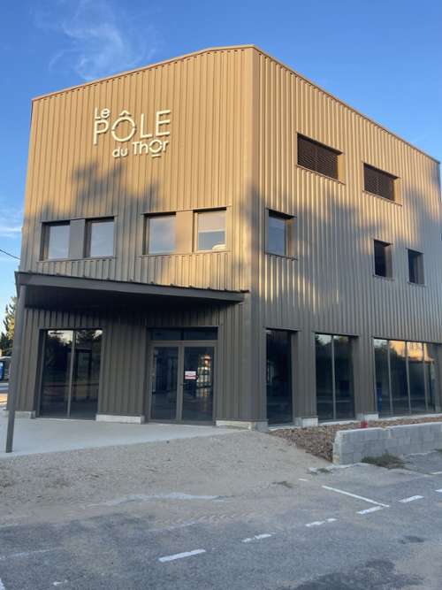 Le Thor Vaucluse Büro Bild 7293312