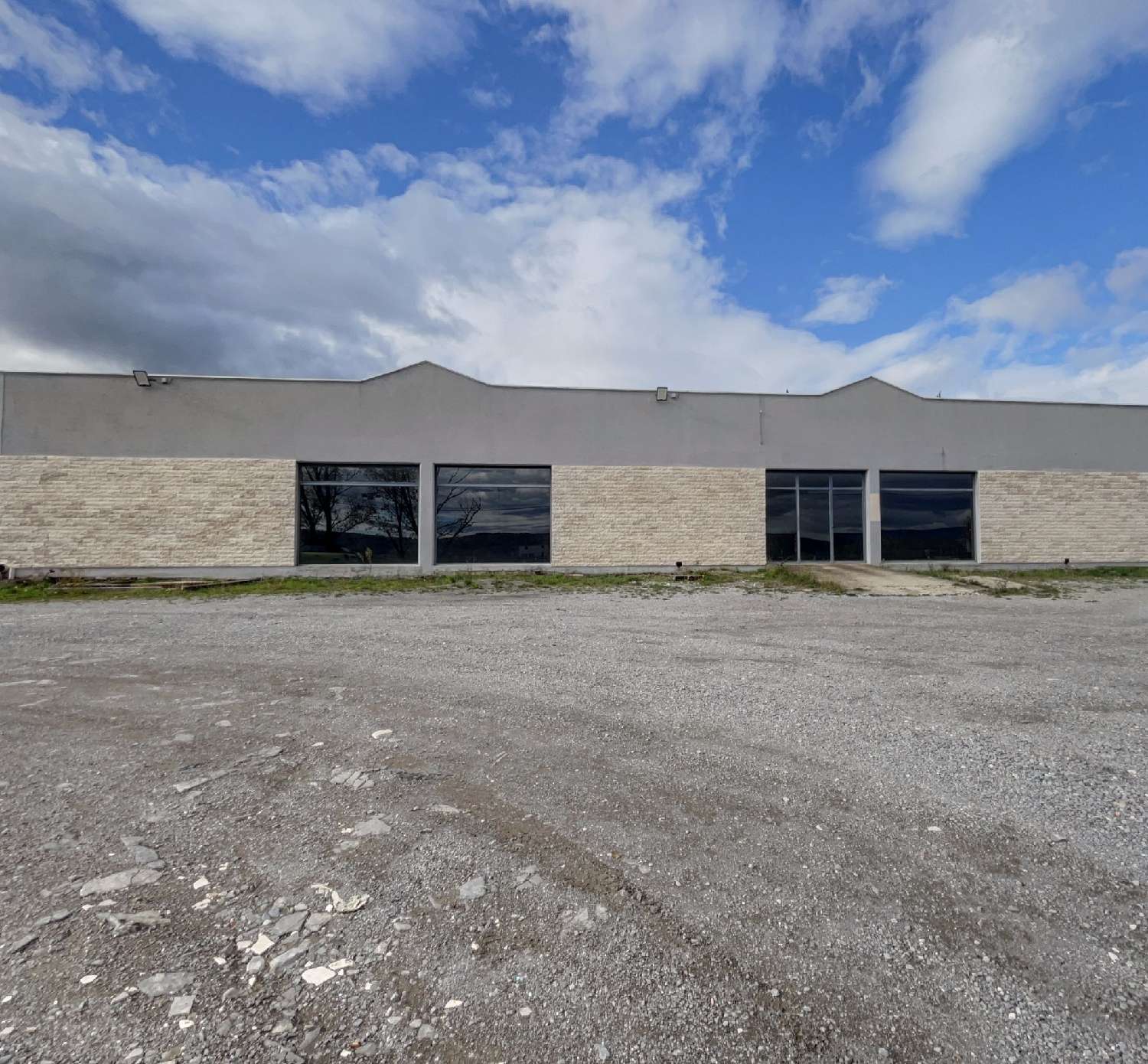  te koop kantoor Saint-Sernin Ardèche 1