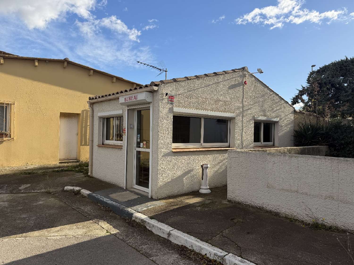 te koop kantoor Sauvian Hérault 3