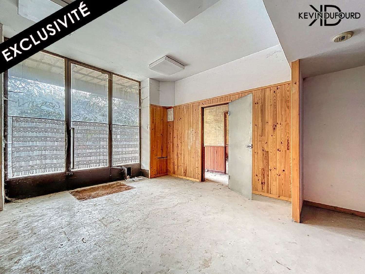  à vendre bureau Vals-les-Bains Ardèche 1