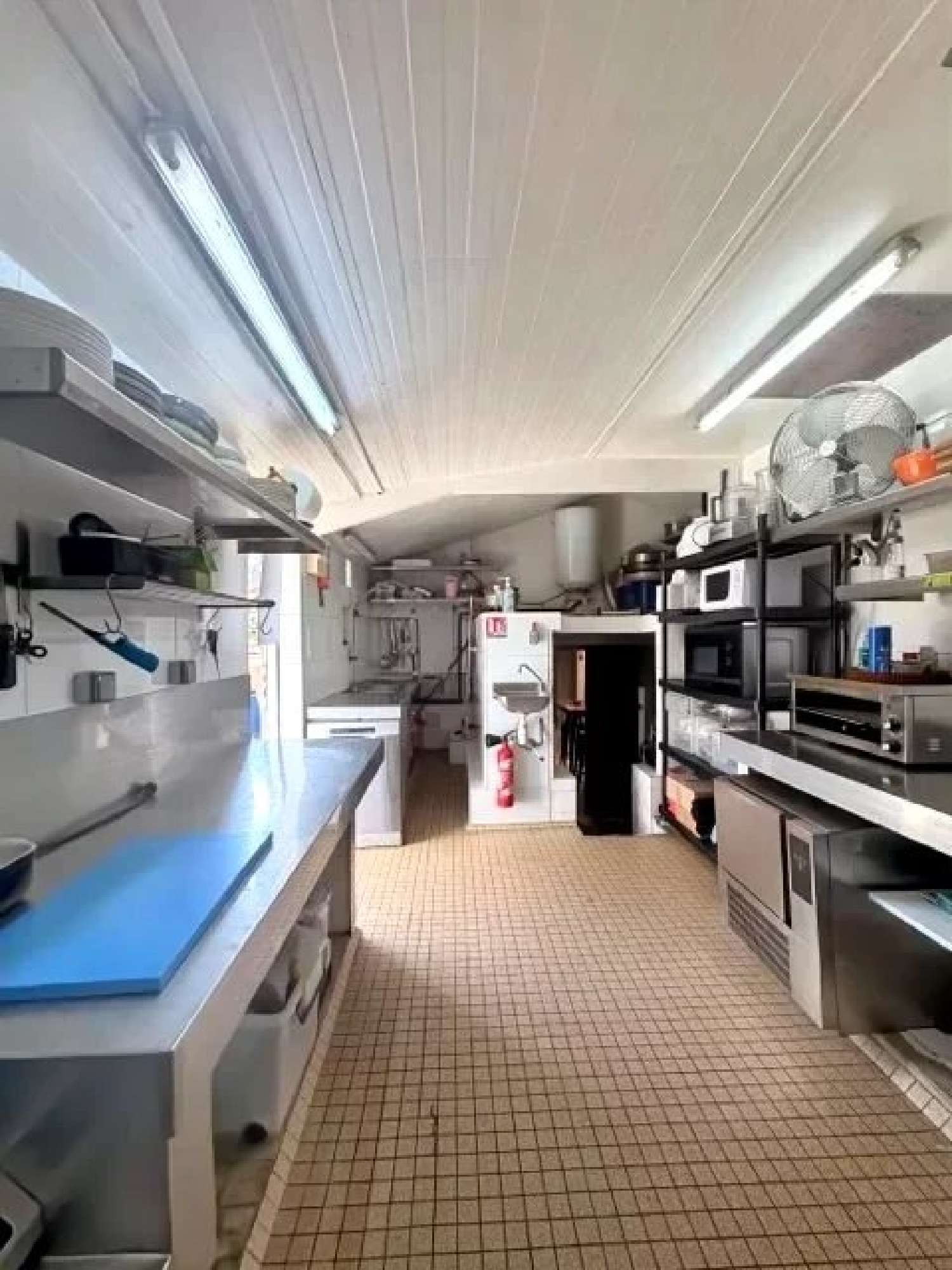  for sale restaurant Évenos Var 6