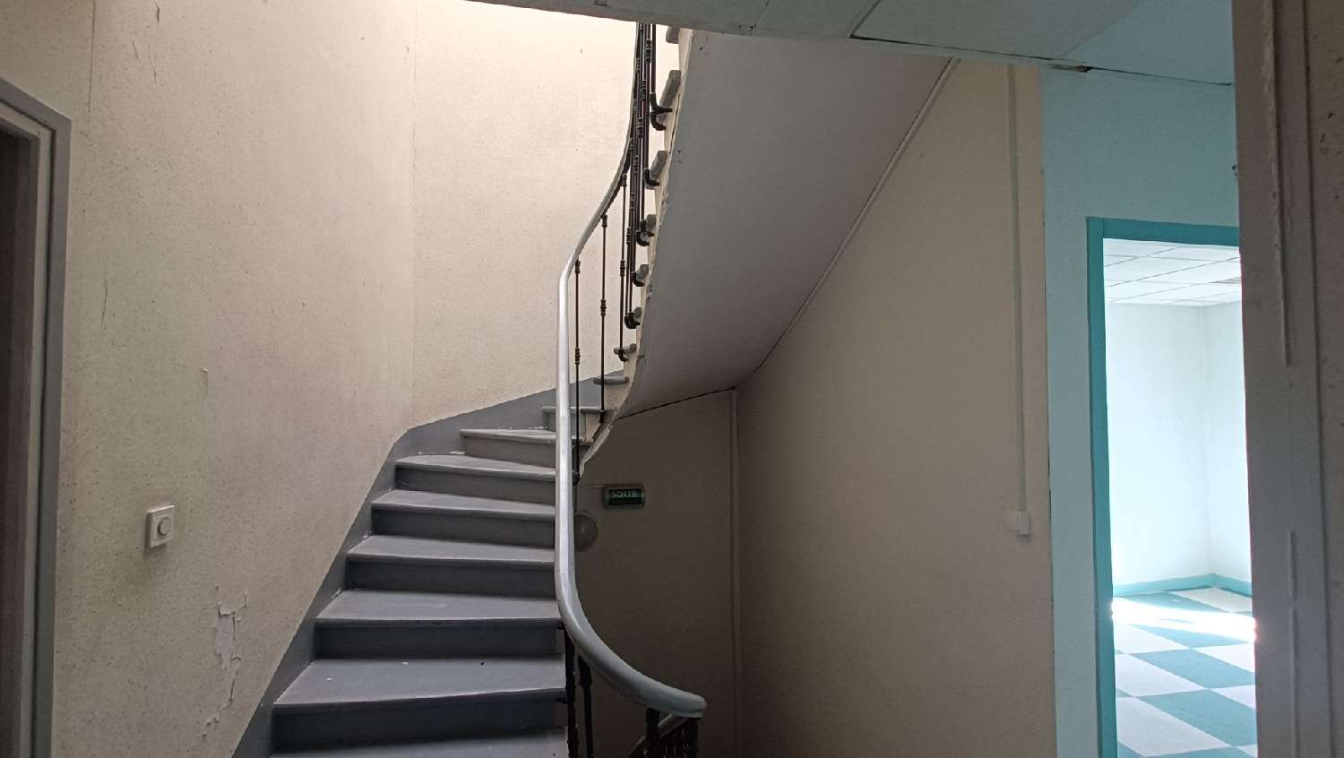 à vendre batiment Saint-Affrique Aveyron 8