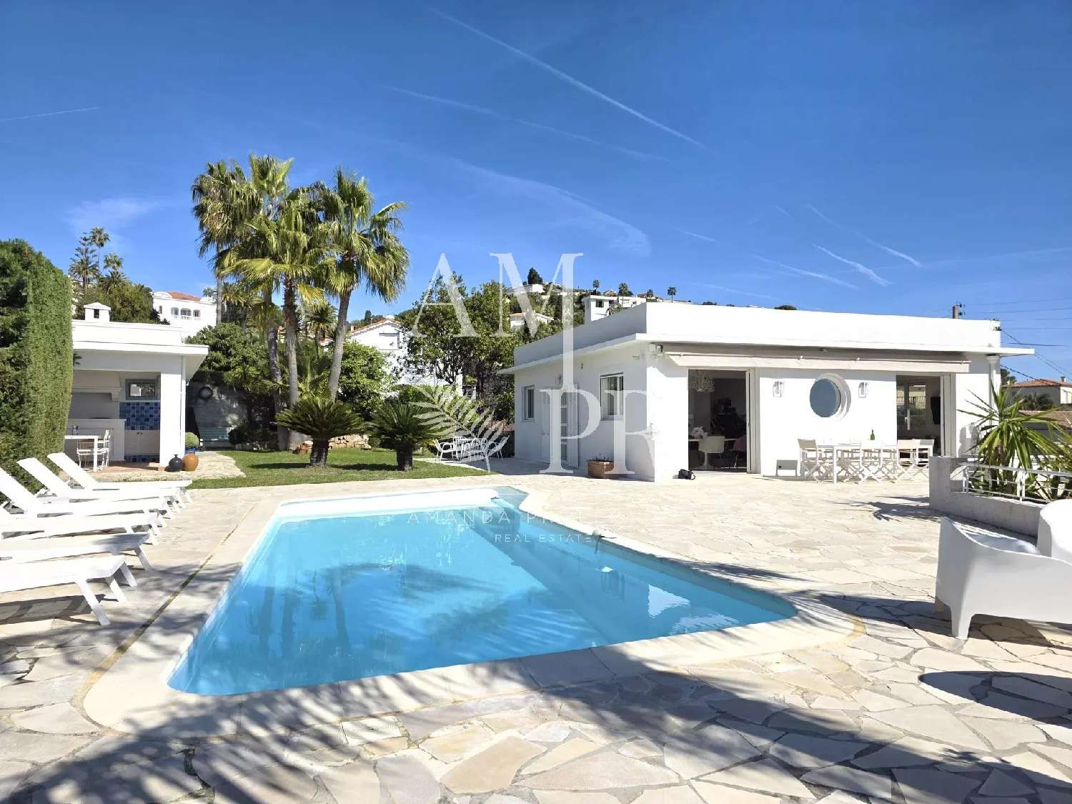 à vendre magasin Vallauris Alpes-Maritimes 2