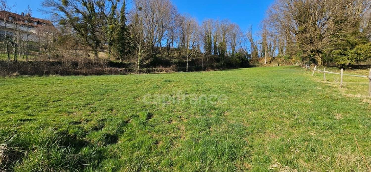 te koop terrein Arbois Jura 2