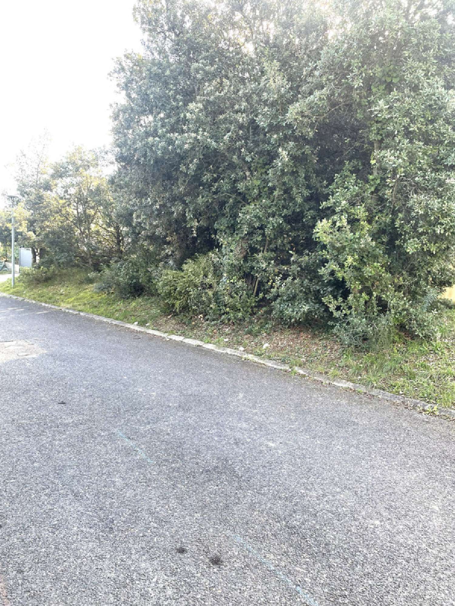 te koop terrein Collias Gard 6