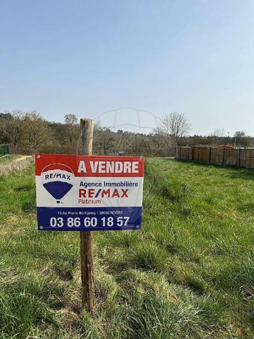 Coulanges-lès-Nevers Nièvre Grundstück Bild 7277784