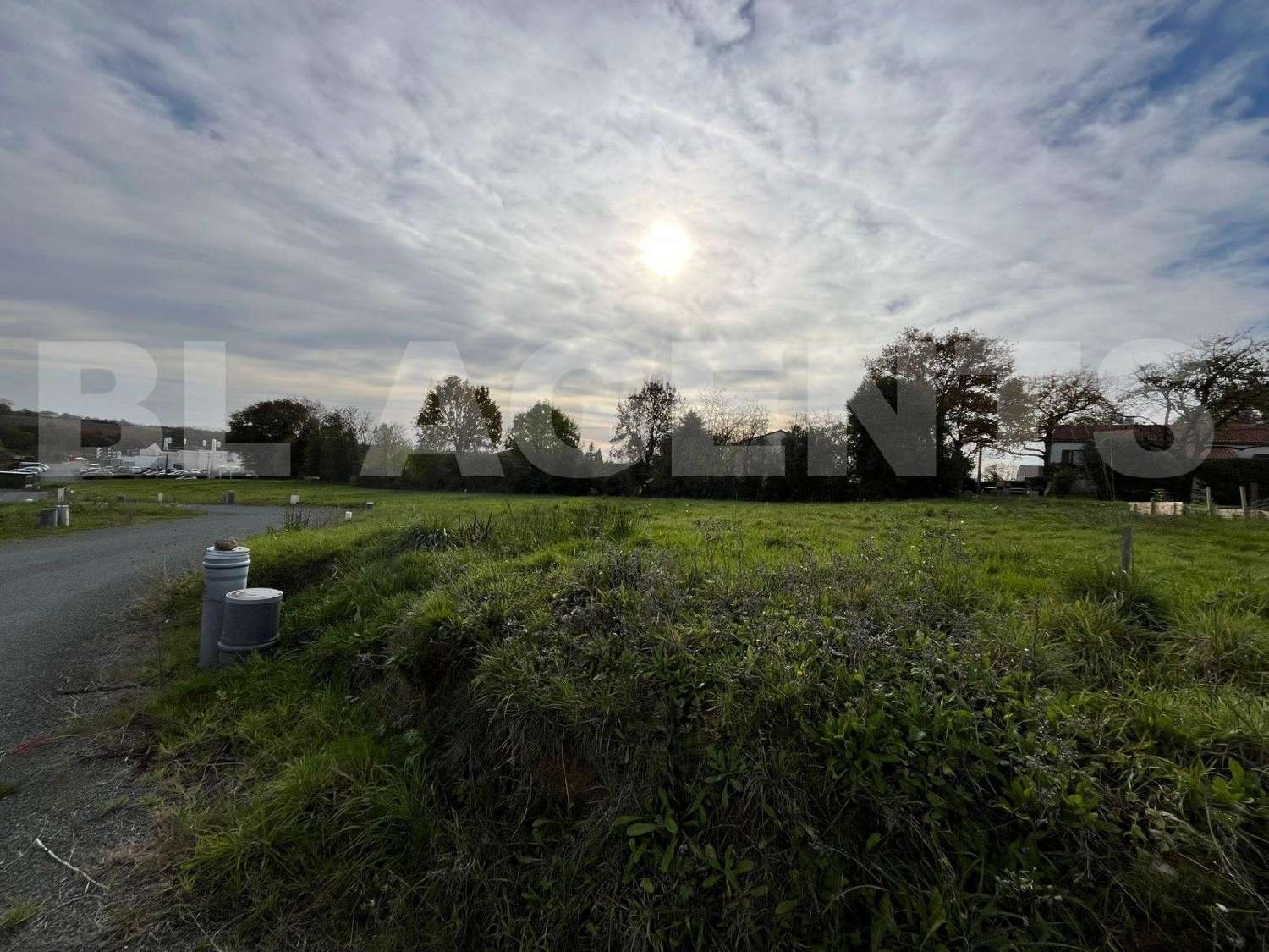 te koop terrein Mouchamps Vendée 1
