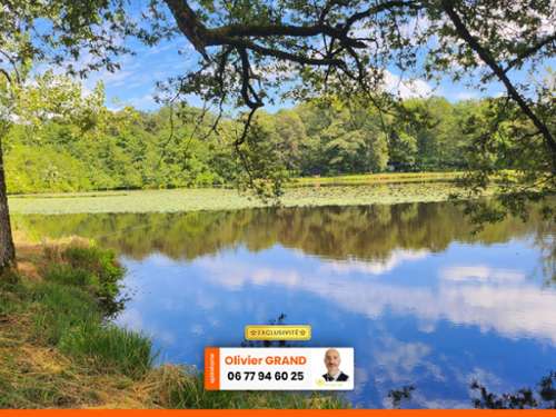 Oradour-sur-Glane Haute-Vienne terrein foto 7271684