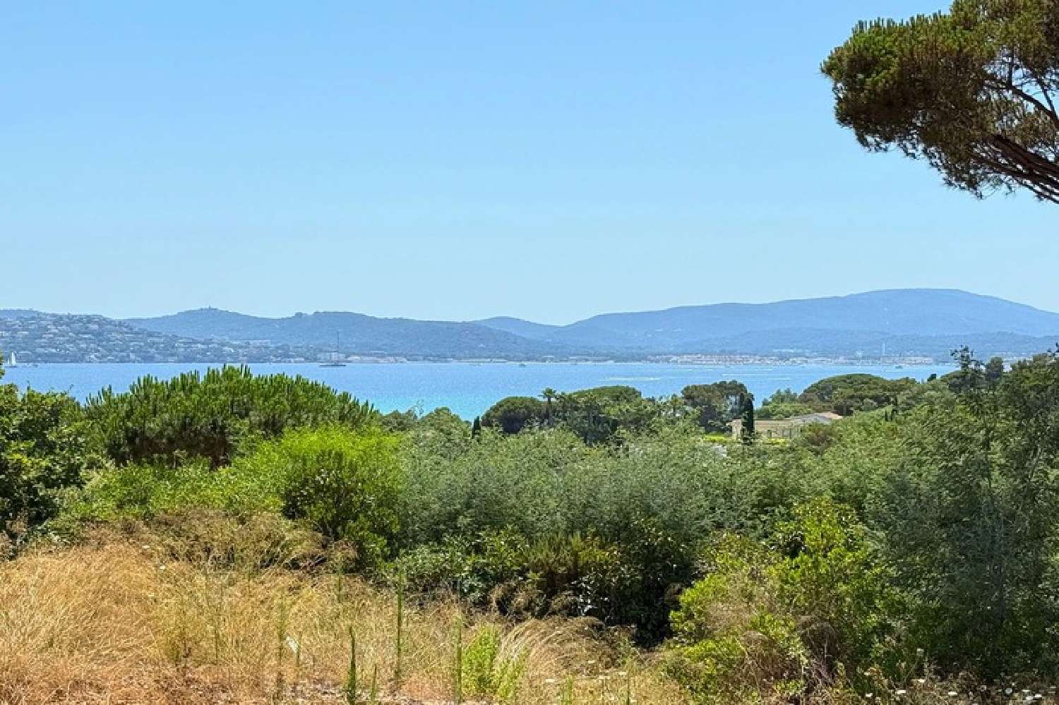 te koop terrein Plan-de-la-Tour Var 1