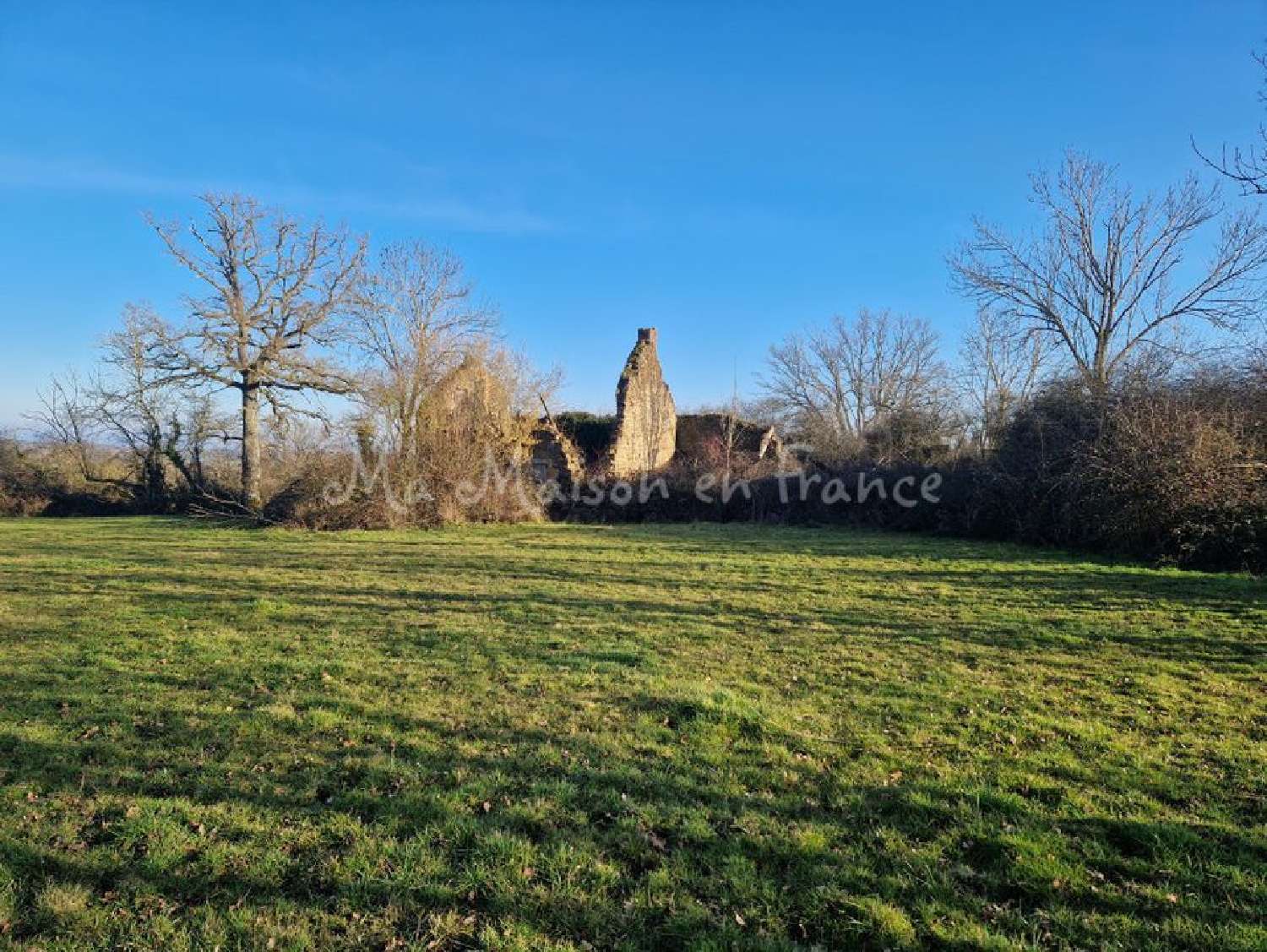  te koop terrein Saint-Pourçain-sur-Sioule Allier 1