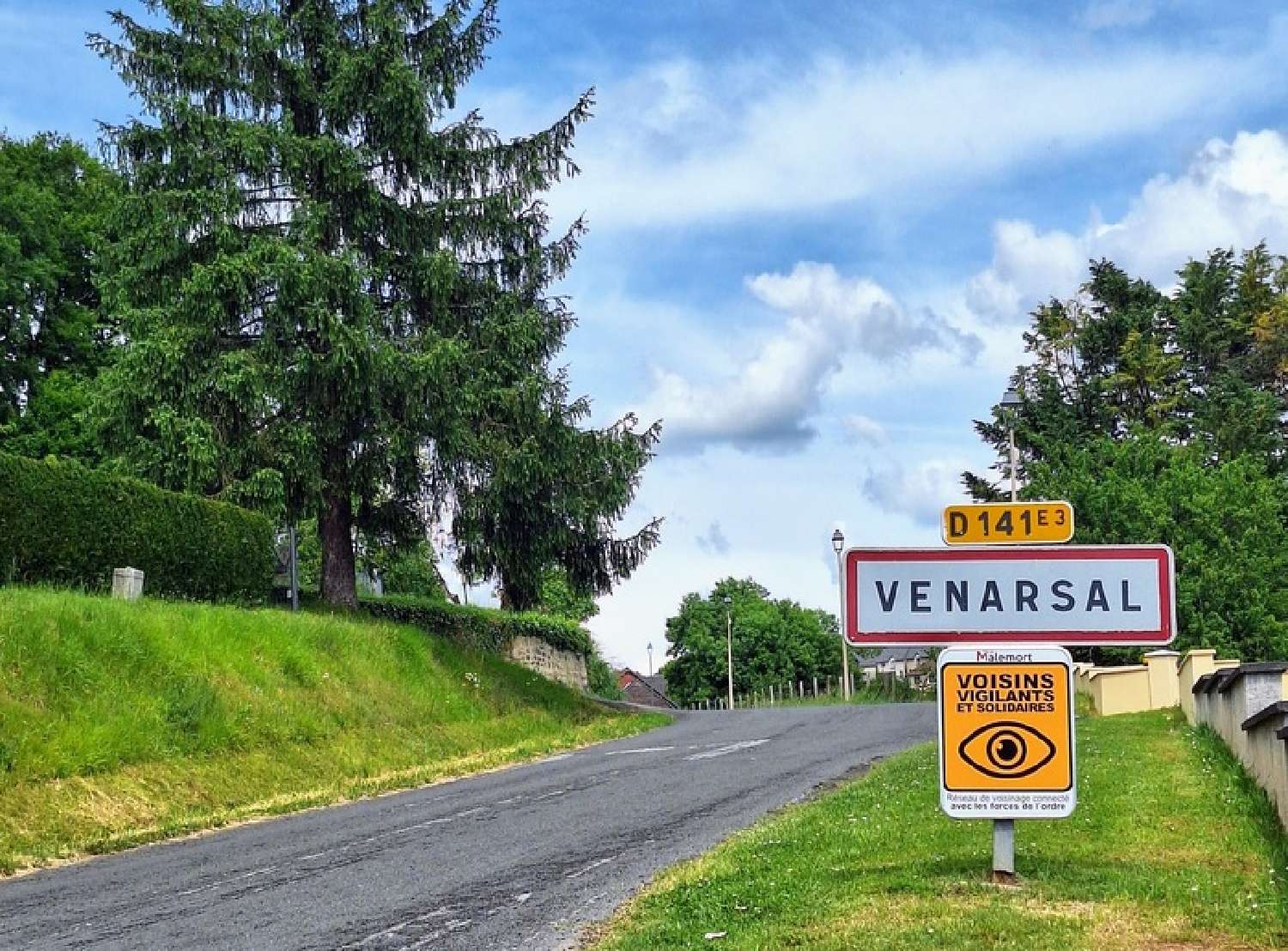  te koop terrein Venarsal Corrèze 1