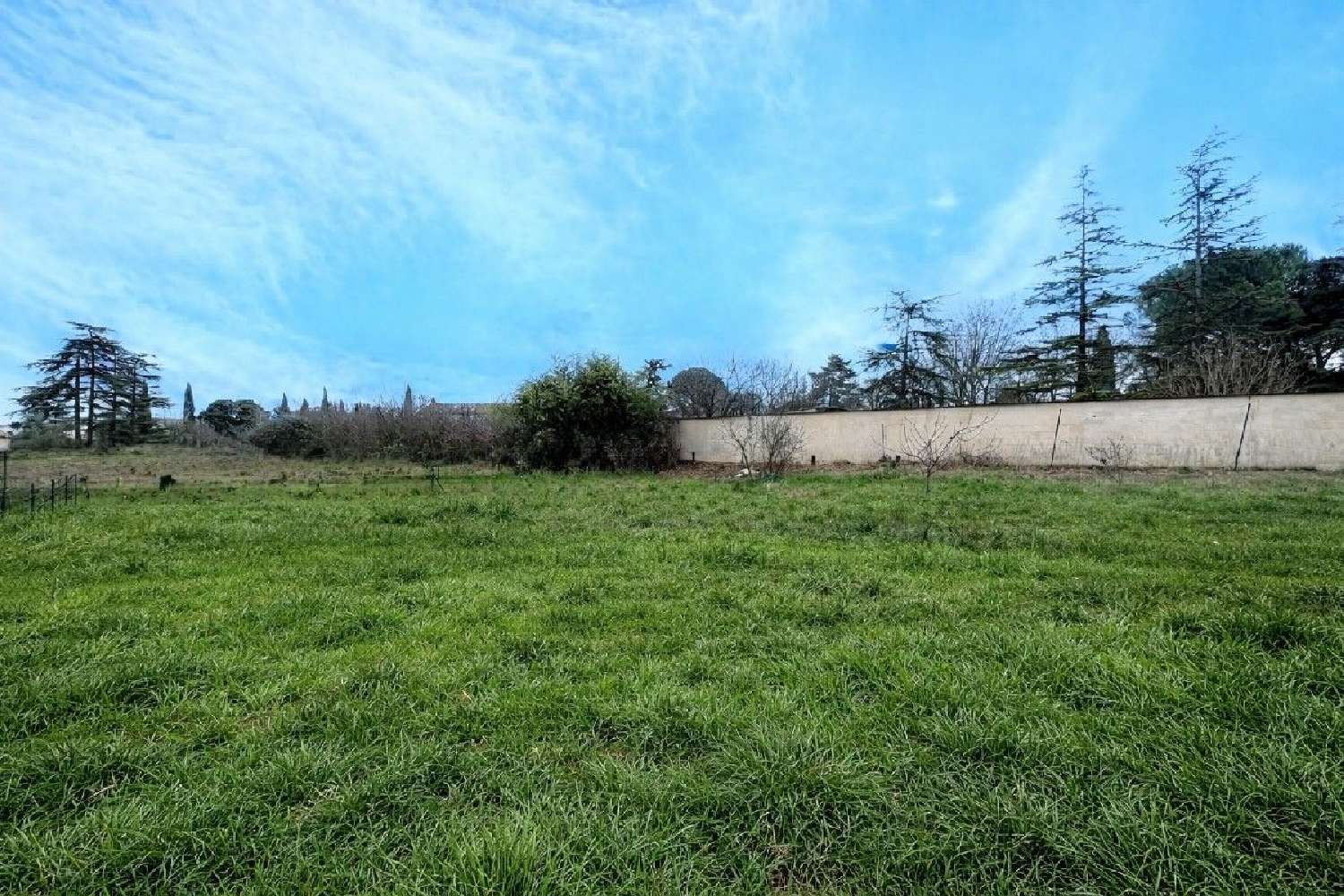  à vendre terrain Vic-le-Fesq Gard 1