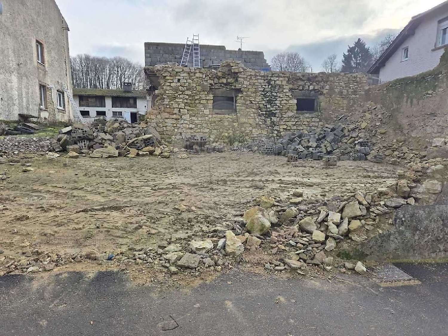  te koop terrein Waldwisse Moselle 2