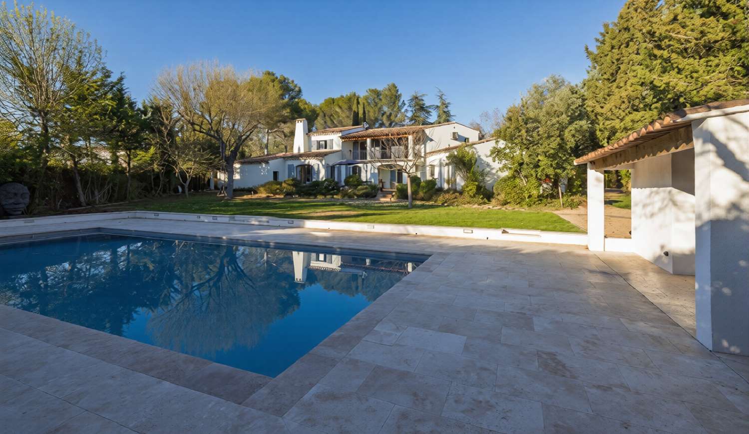 te koop villa Aix-en-Provence Bouches-du-Rhône 2