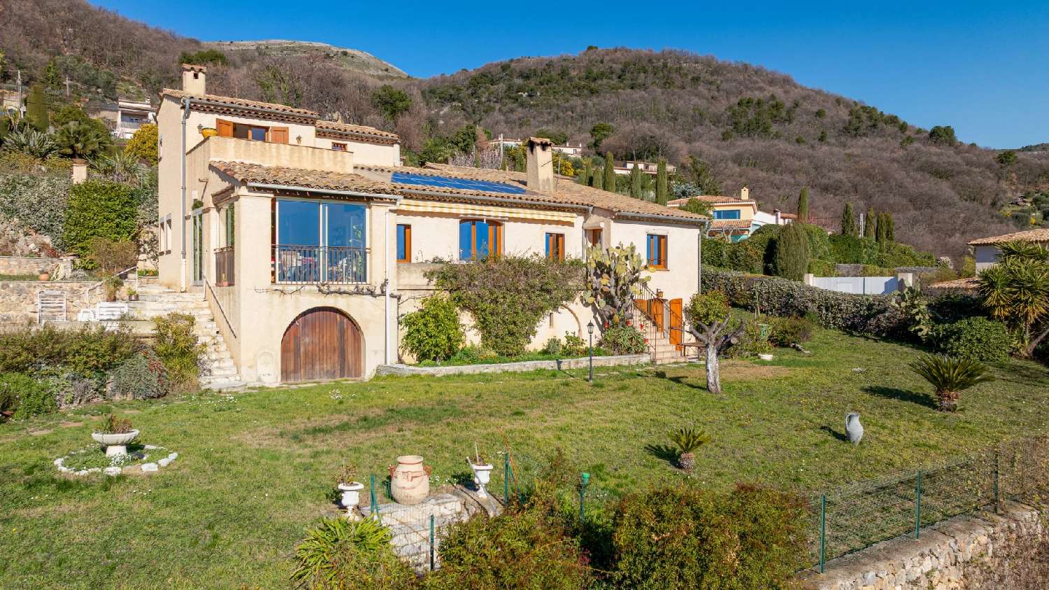  te koop villa Coursegoules Alpes-Maritimes 3