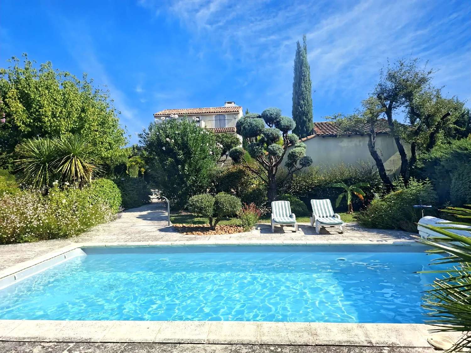  for sale villa Fontvieille Bouches-du-Rhône 1