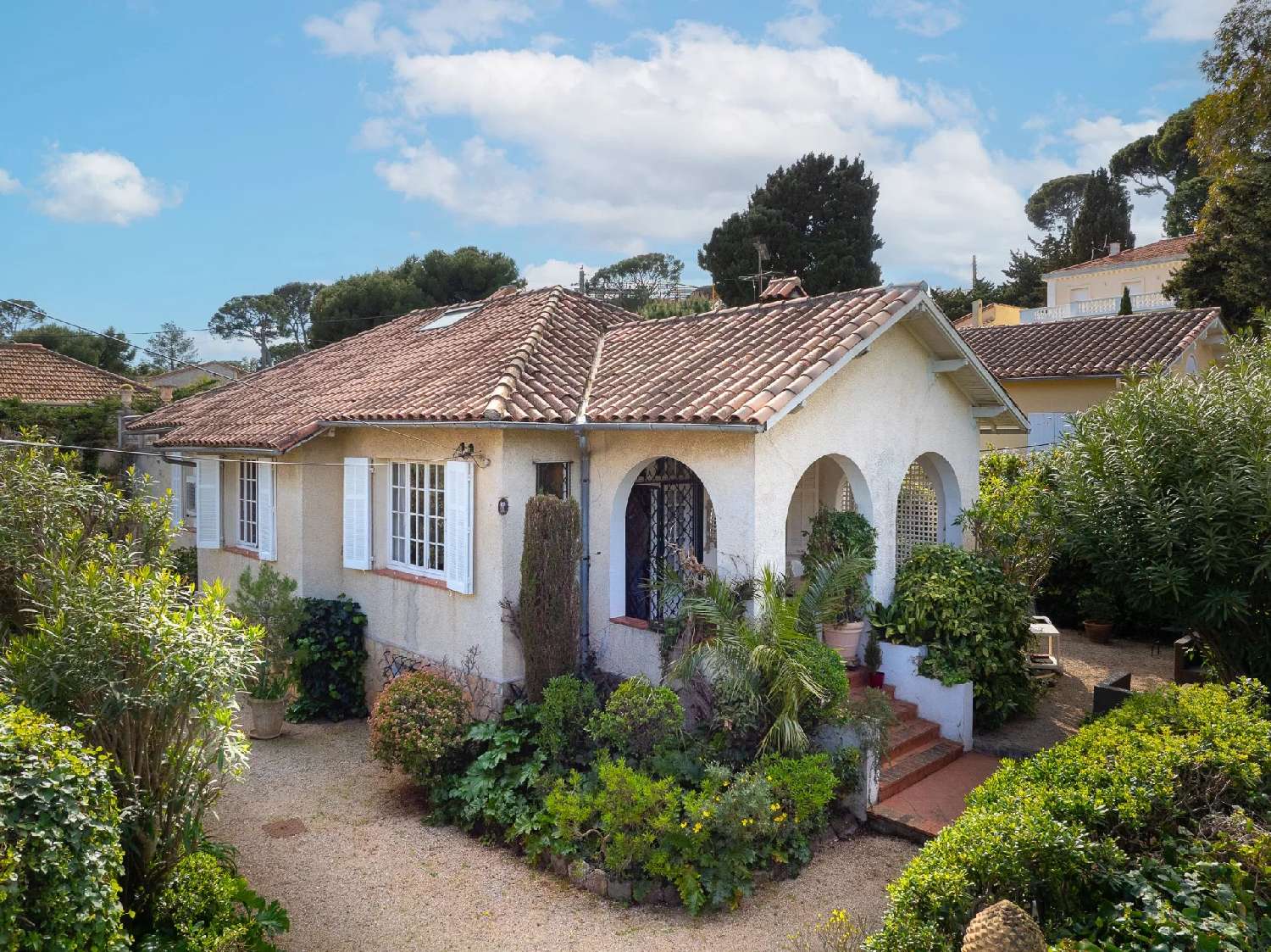 à vendre villa Juan-les-Pins Alpes-Maritimes 2