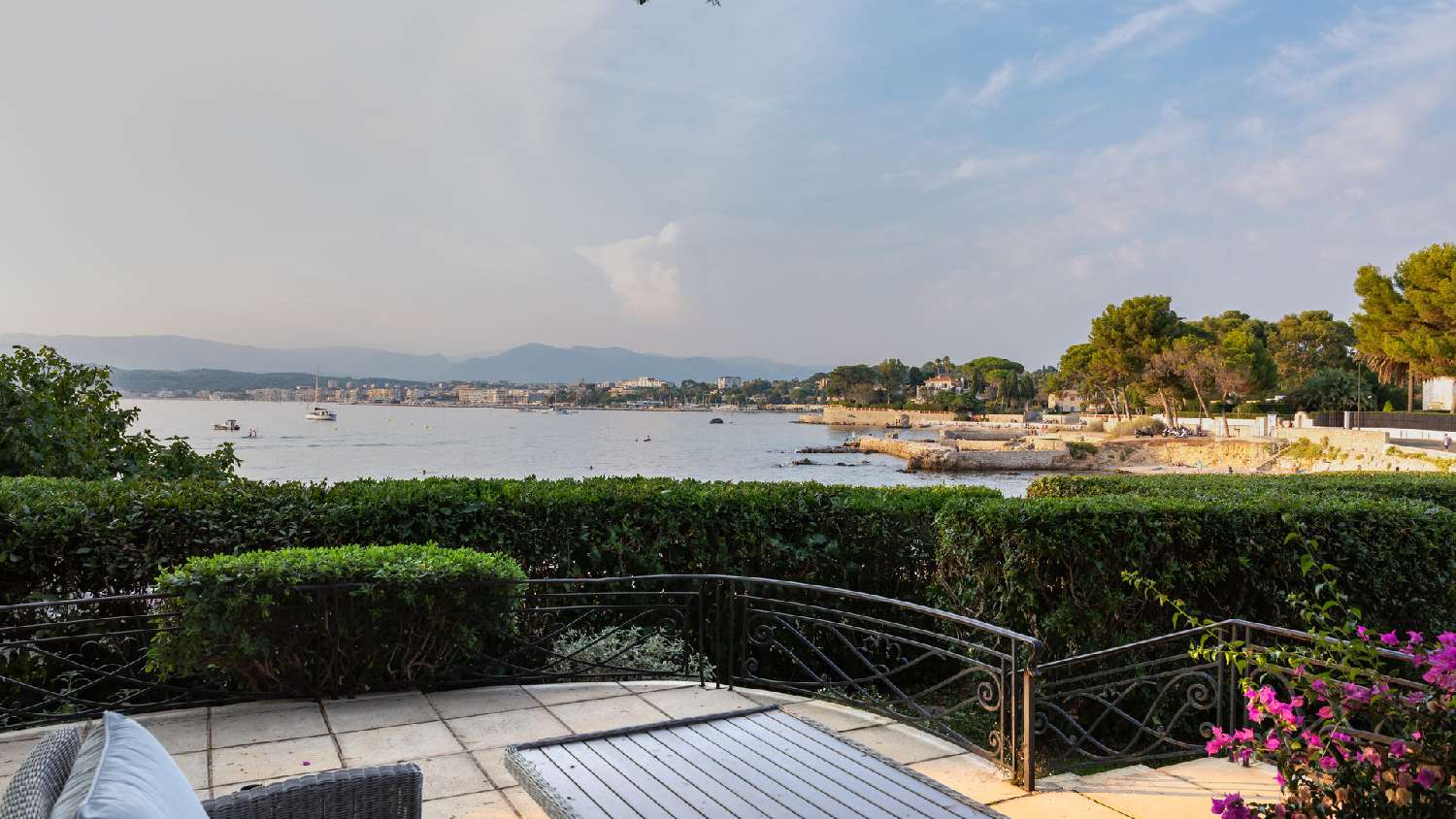  te koop villa Juan-les-Pins Alpes-Maritimes 6