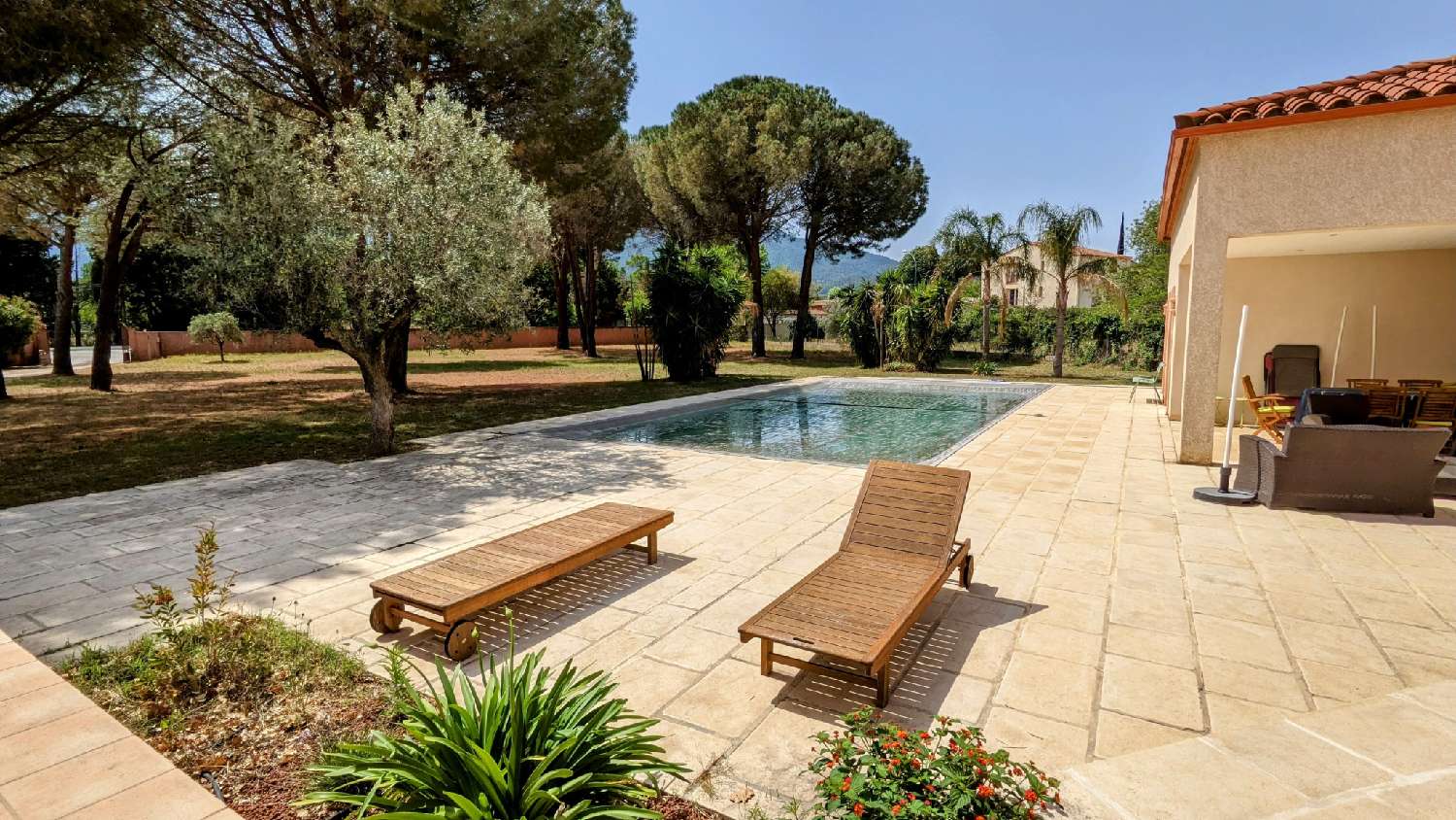  te koop villa Laroque-des-Albères Pyrénées-Orientales 1