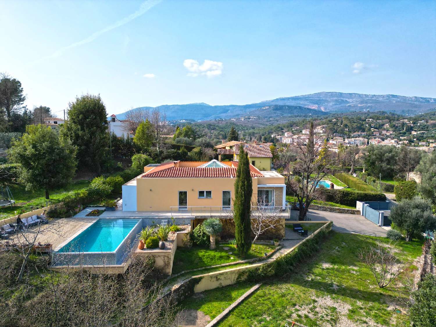  for sale villa Le Rouret Alpes-Maritimes 4