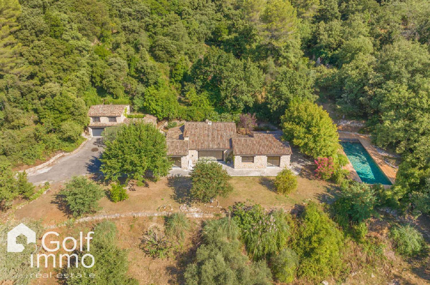  te koop villa Le Tignet Alpes-Maritimes 1