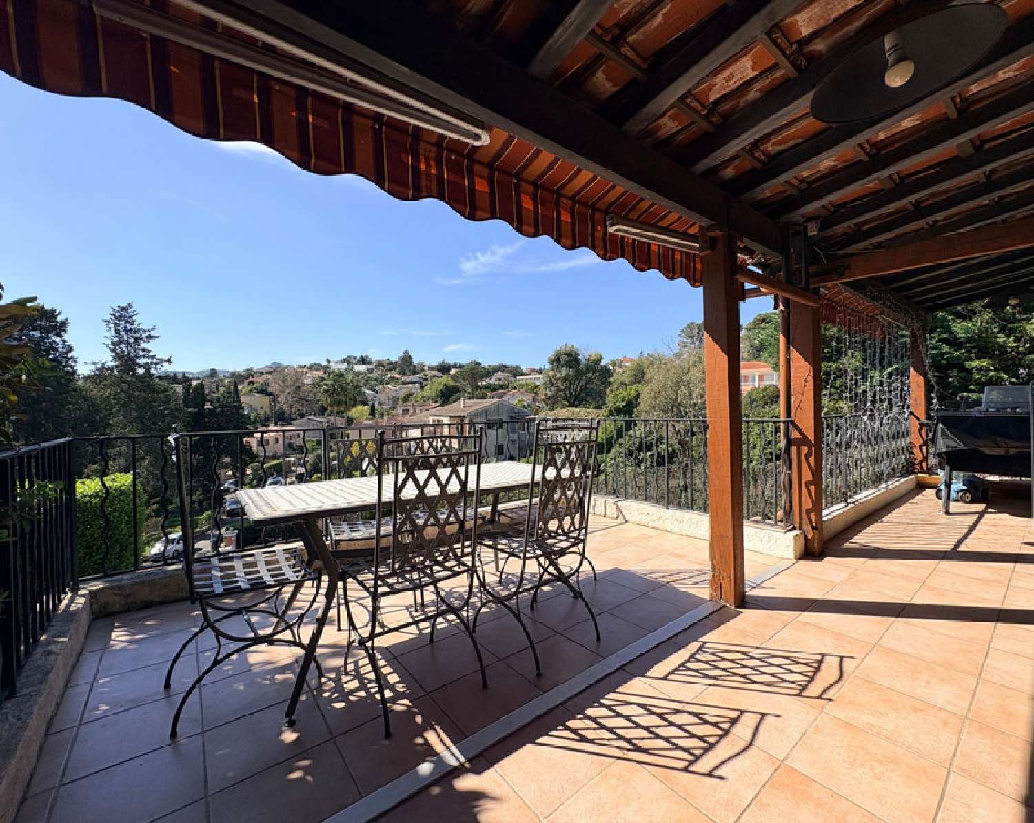 à vendre villa Mandelieu-la-Napoule Alpes-Maritimes 5