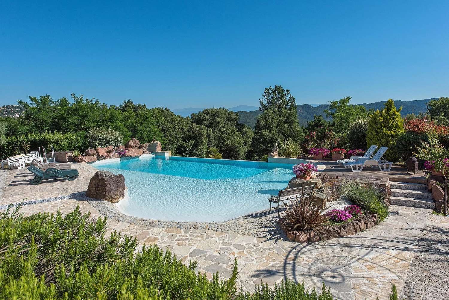 à vendre villa Mandelieu-la-Napoule Alpes-Maritimes 2