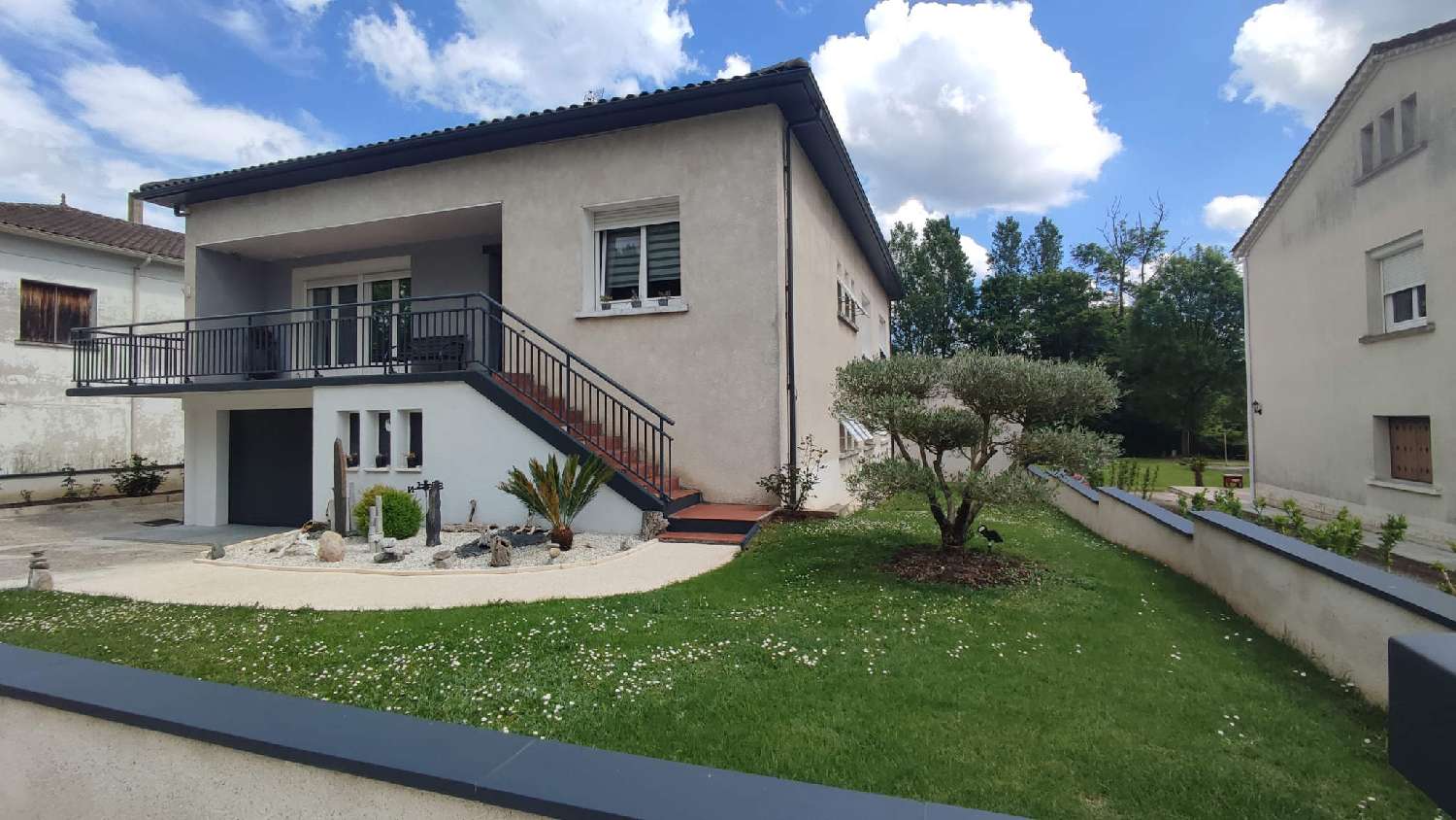  te koop villa Montaigu-de-Quercy Tarn-et-Garonne 1