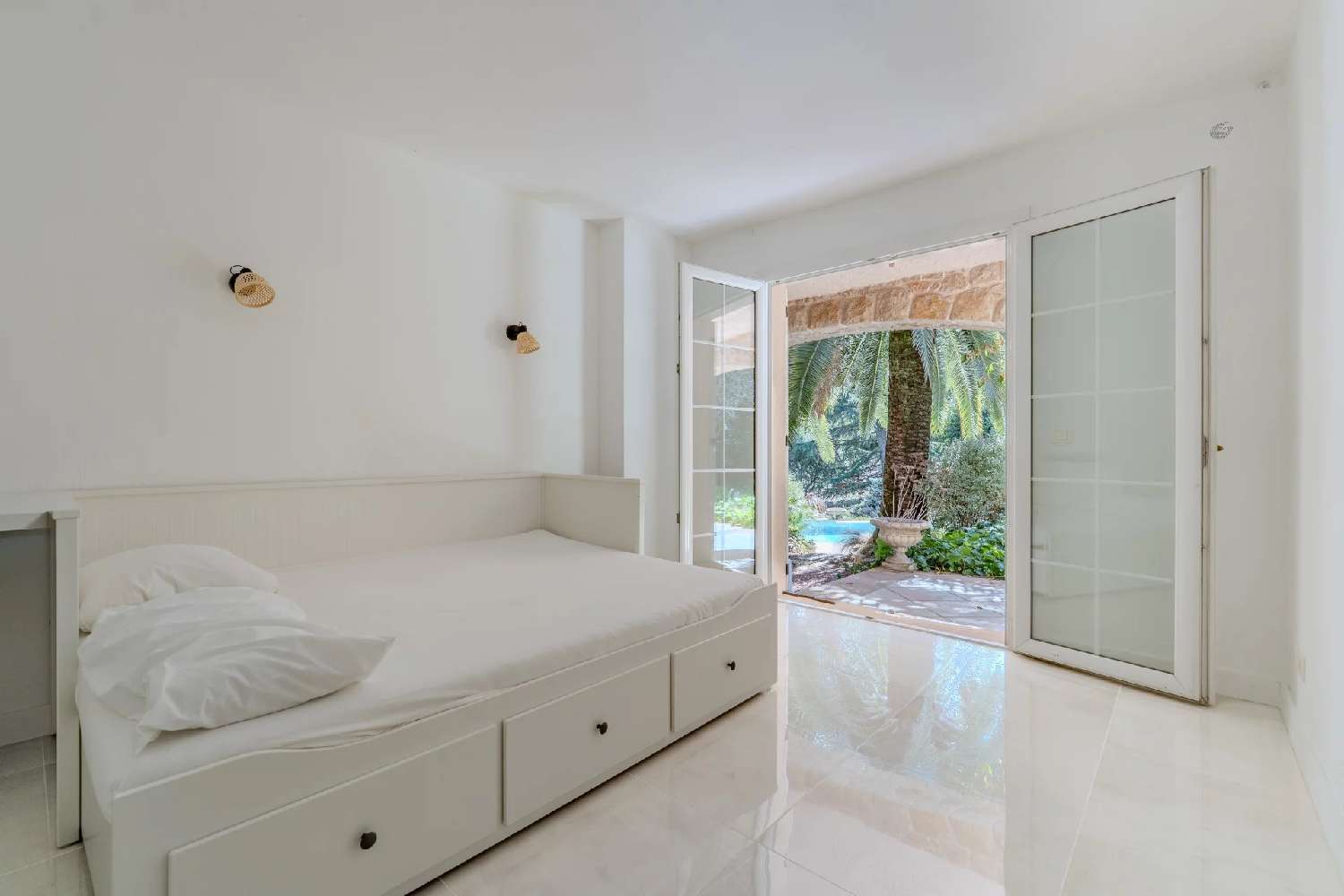  for sale villa Mougins Alpes-Maritimes 7