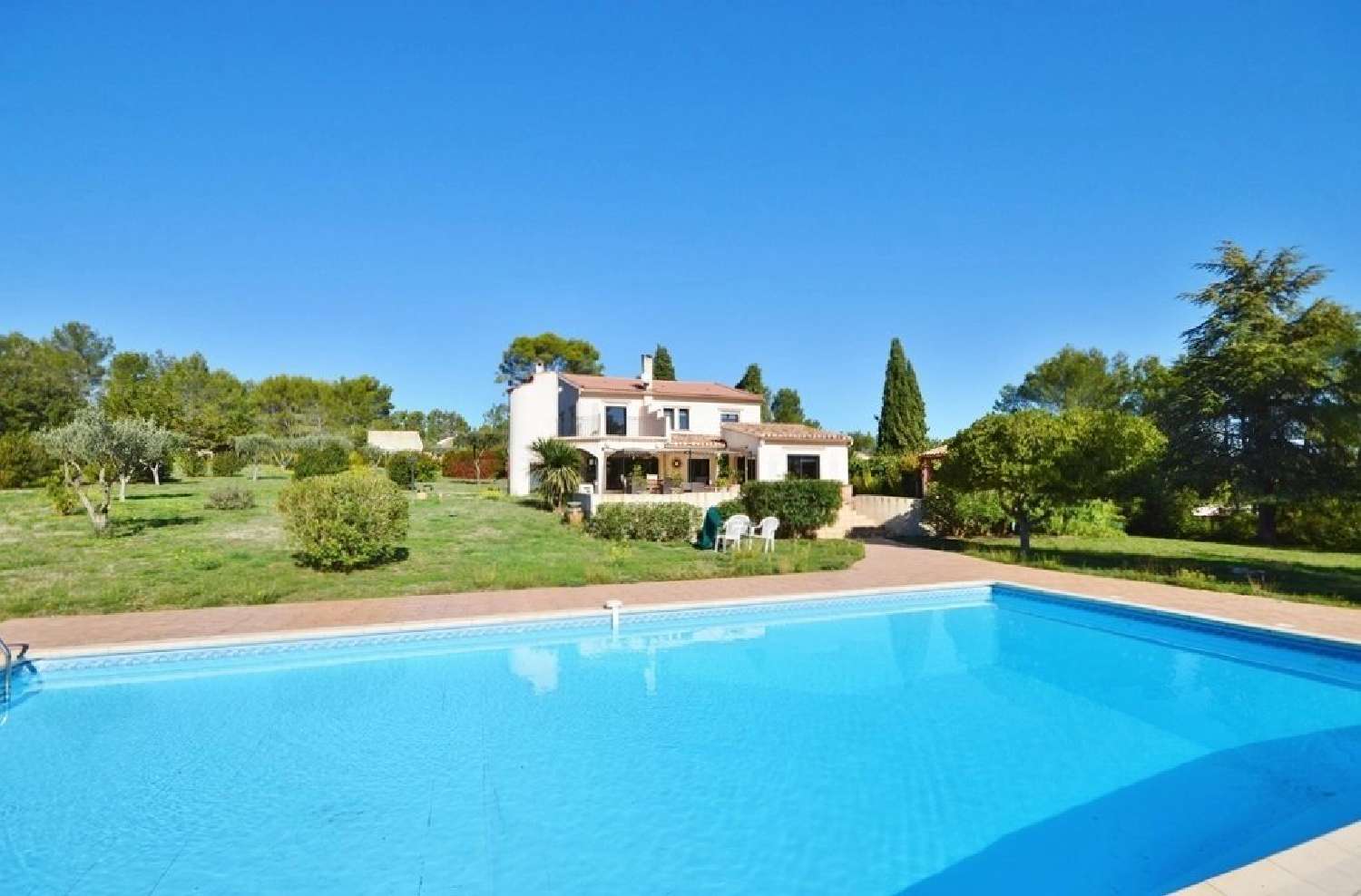  for sale villa Nîmes Gard 2