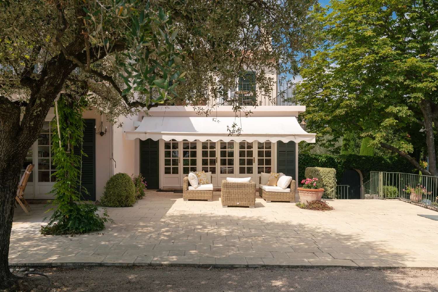 for sale villa Opio Alpes-Maritimes 4