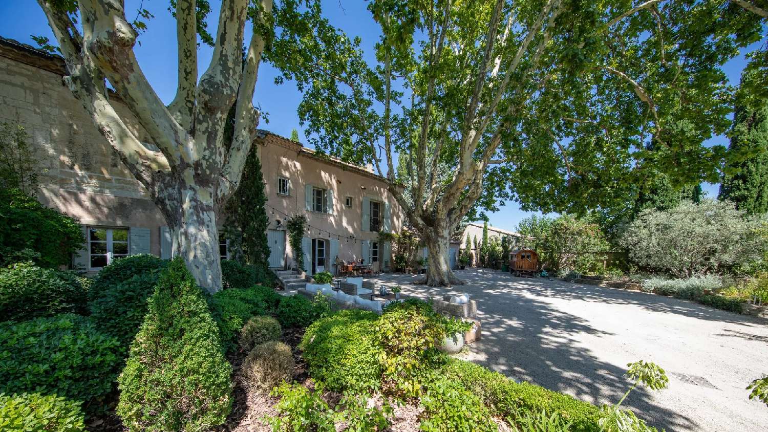  à vendre villa Paradou Bouches-du-Rhône 2