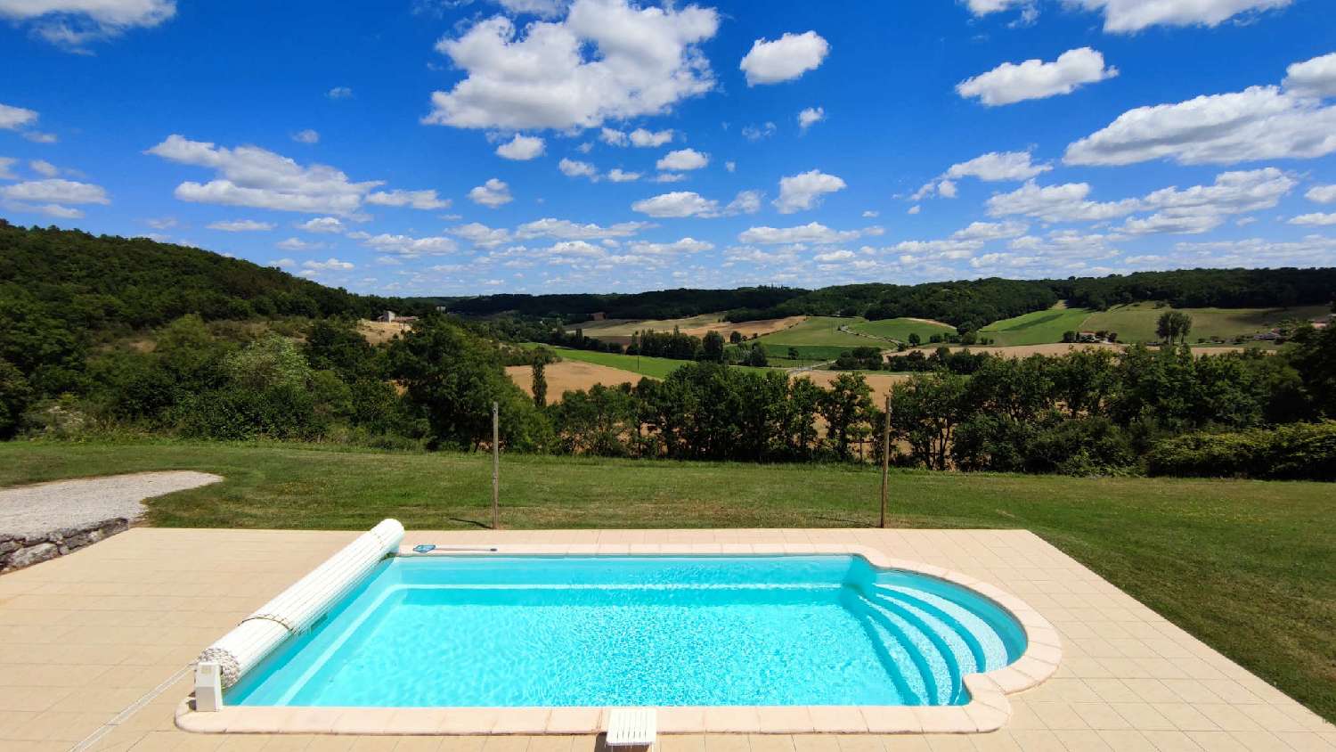  for sale villa Pern Lot 2